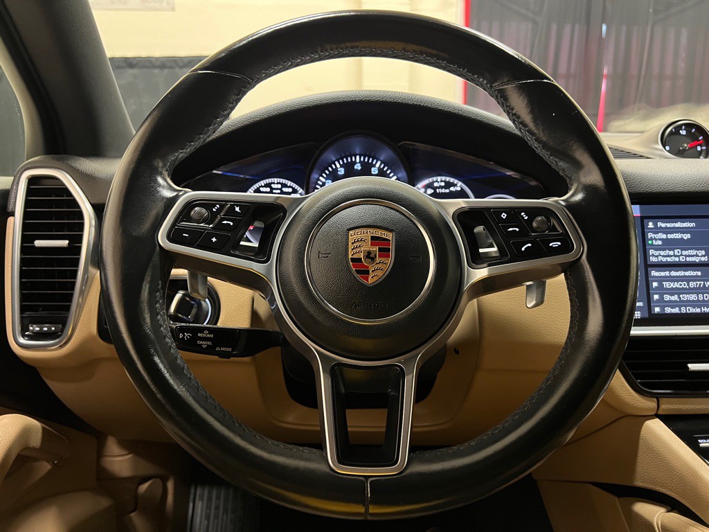 2020 Porsche Cayenne Image 28