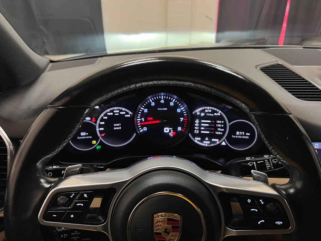 2020 Porsche Cayenne Image 30