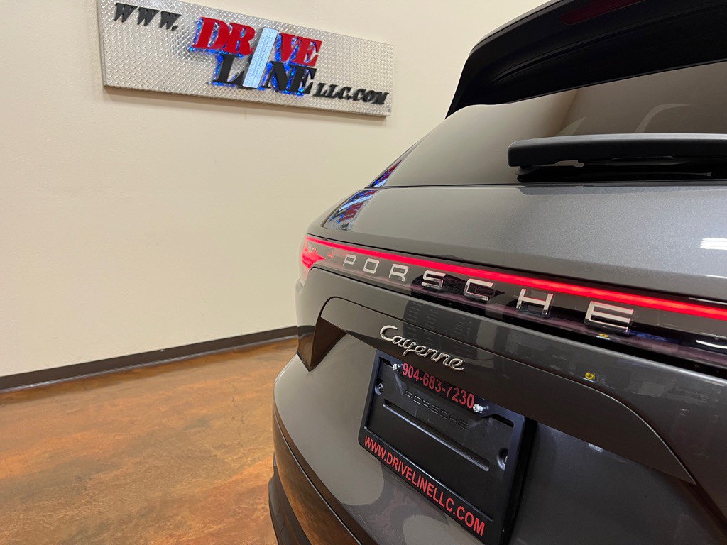 2020 Porsche Cayenne Image 47