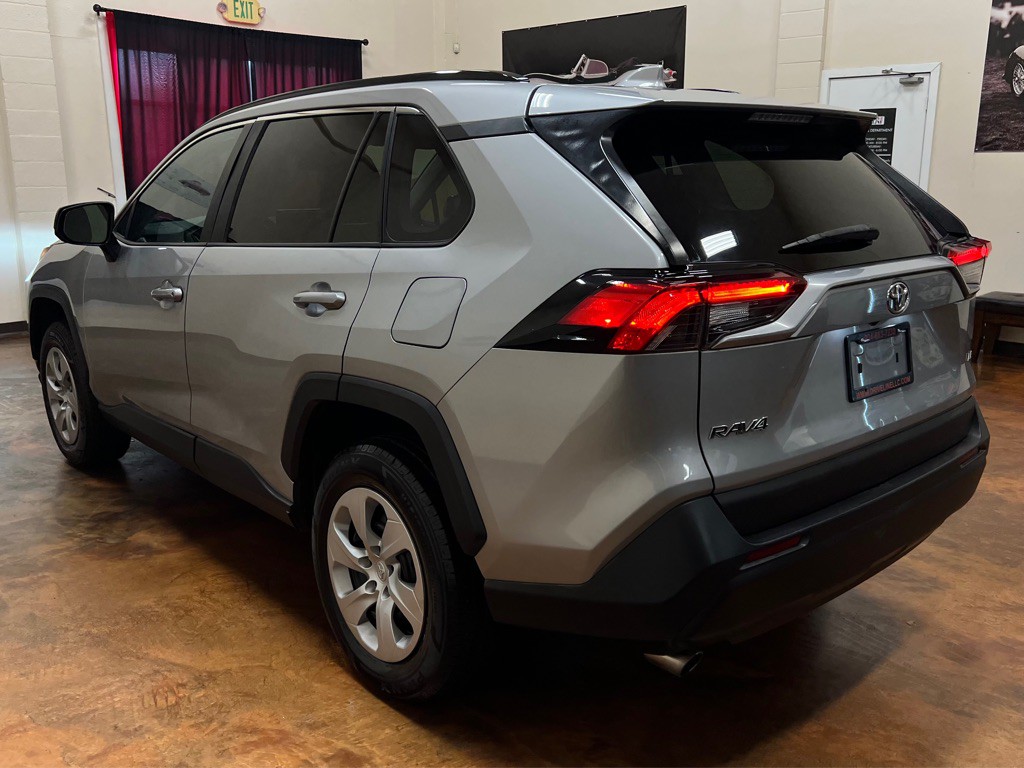 2019 Toyota Rav4 Image 7