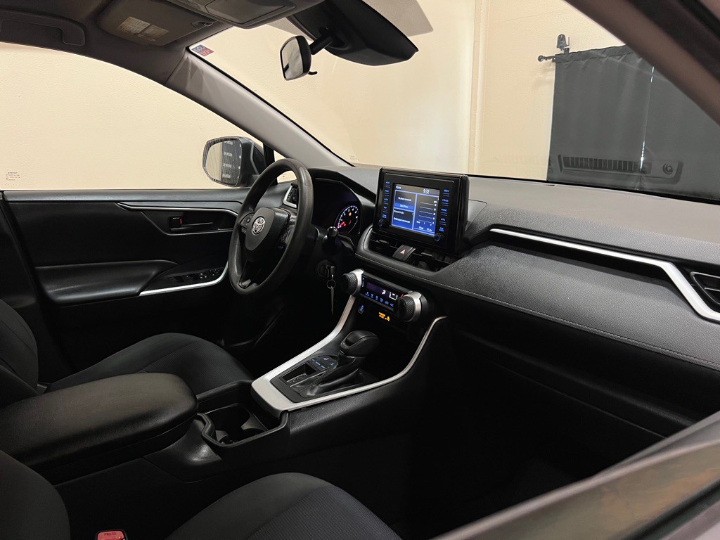 2019 Toyota Rav4 Image 12