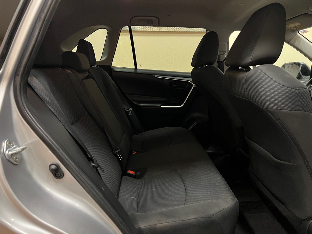 2019 Toyota Rav4 Image 20