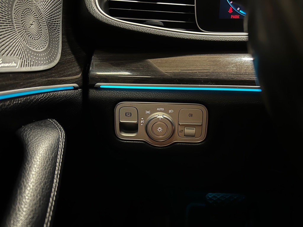 2020 Mercedes-Benz GLE-Class Image 36