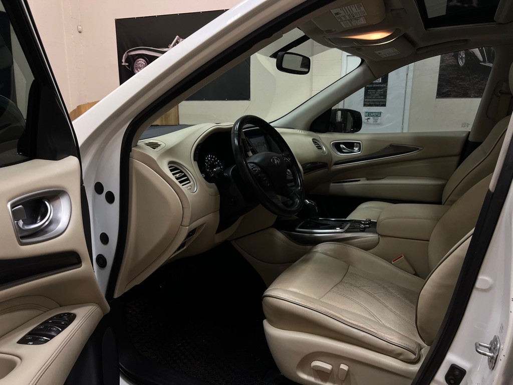 2018 INFINITI QX60 Image 16