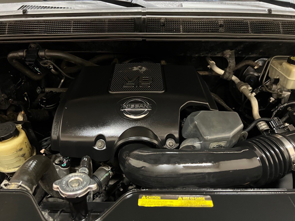 2014 Nissan Titan Image 14