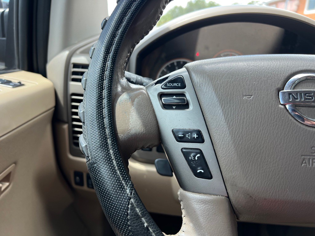 2014 Nissan Titan Image 30