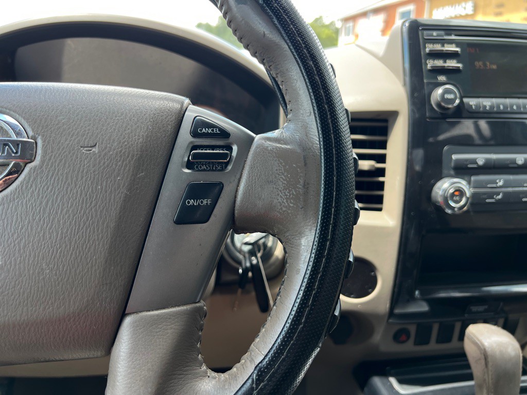 2014 Nissan Titan Image 31