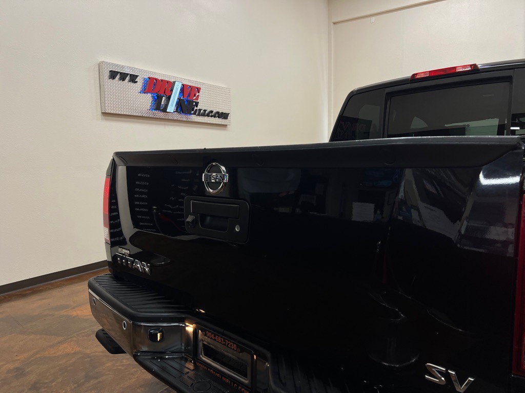 2014 Nissan Titan Image 45
