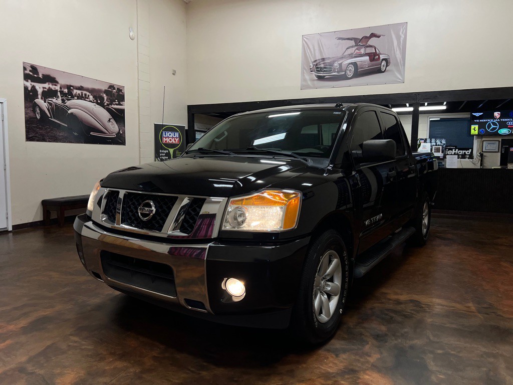 2014 Nissan Titan Image 47