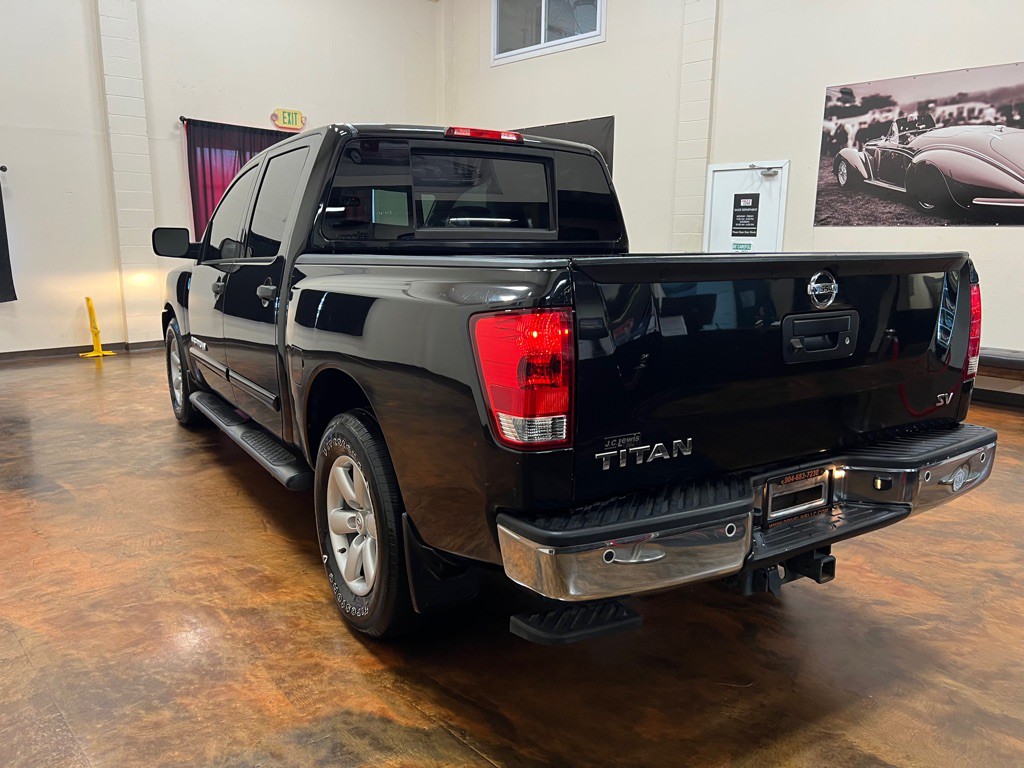 2014 Nissan Titan Image 48