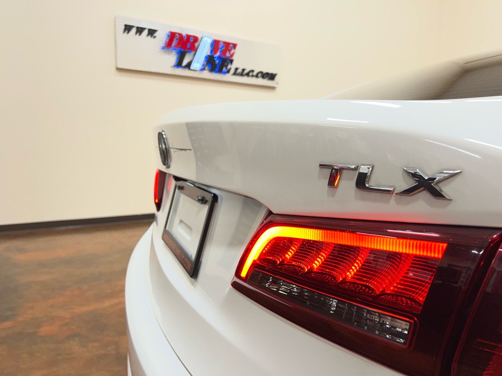 2015 Acura TL Image 9