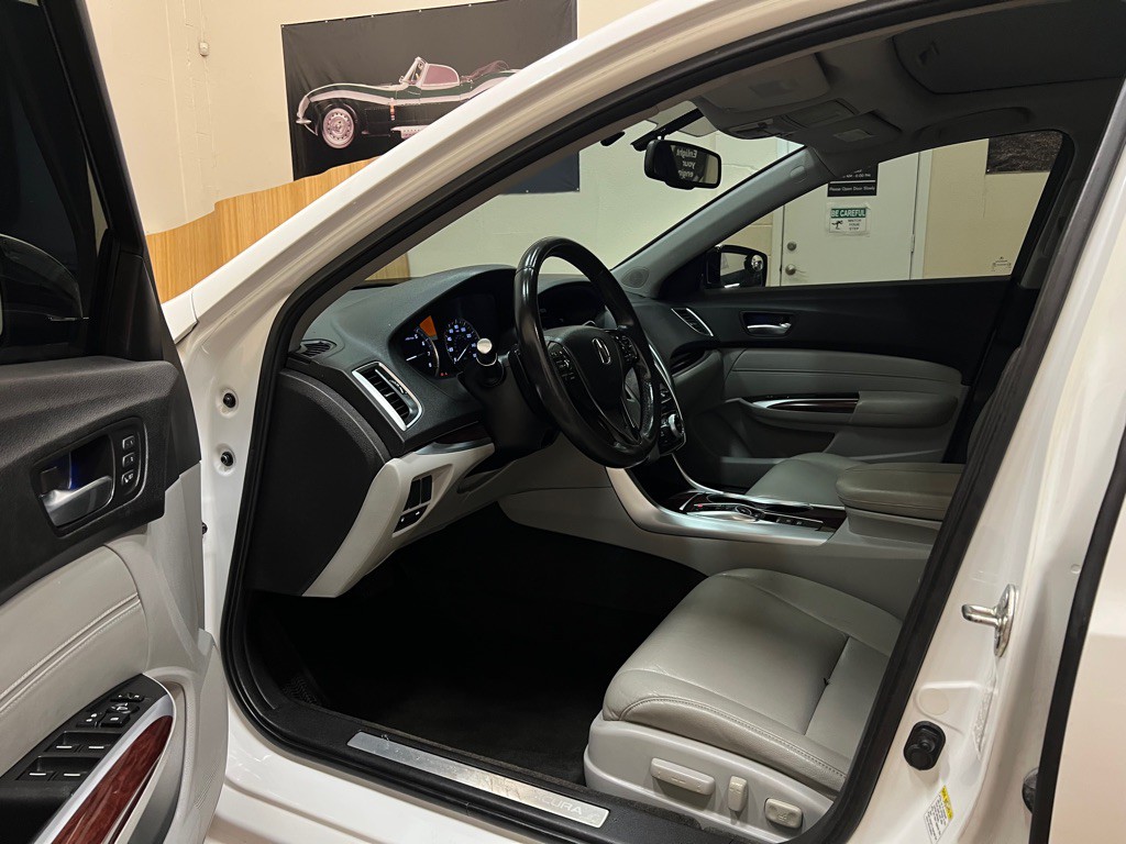 2015 Acura TL Image 13