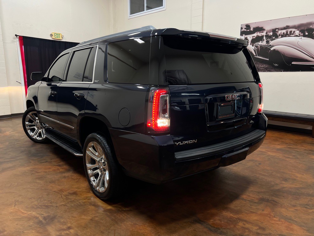 2019 GMC Yukon Image 2