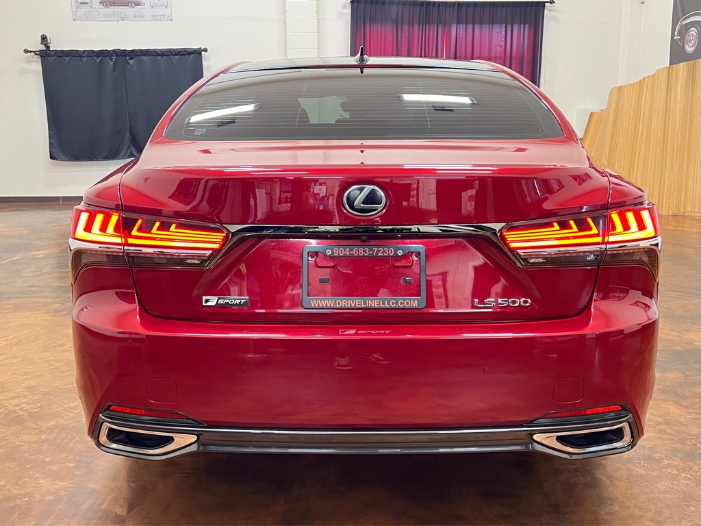 2018 Lexus LS Image 8