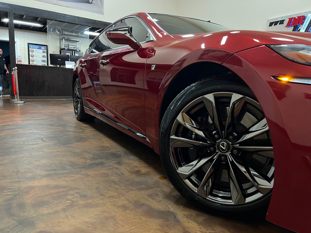 2018 Lexus LS Image 56