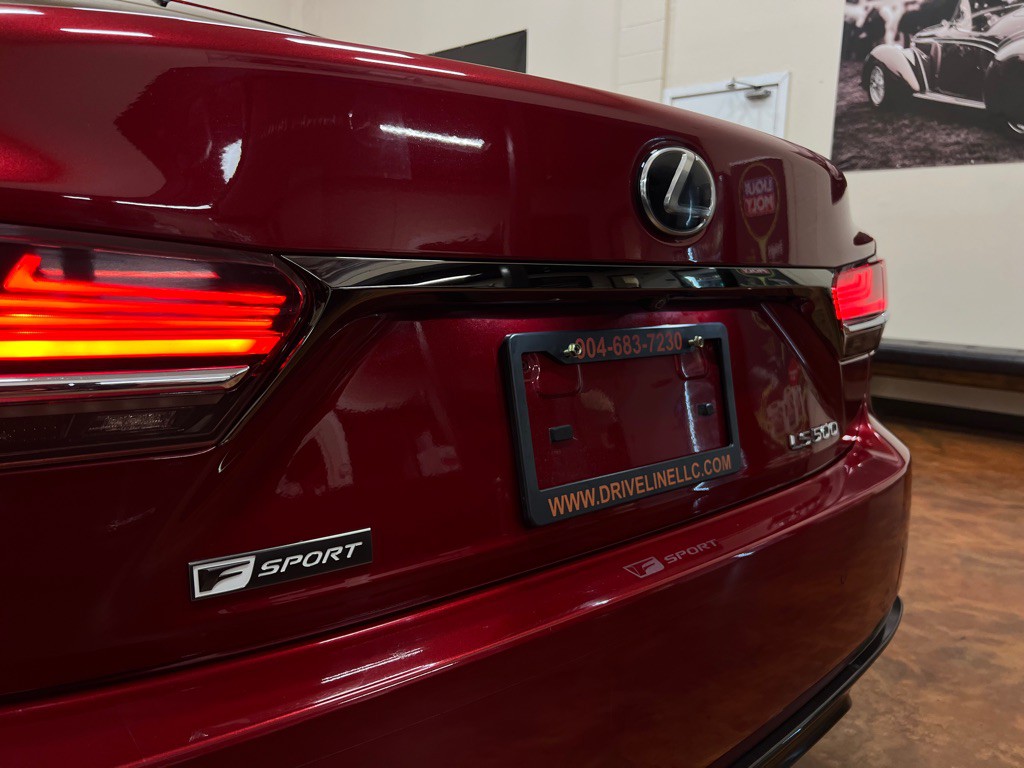 2018 Lexus LS Image 62