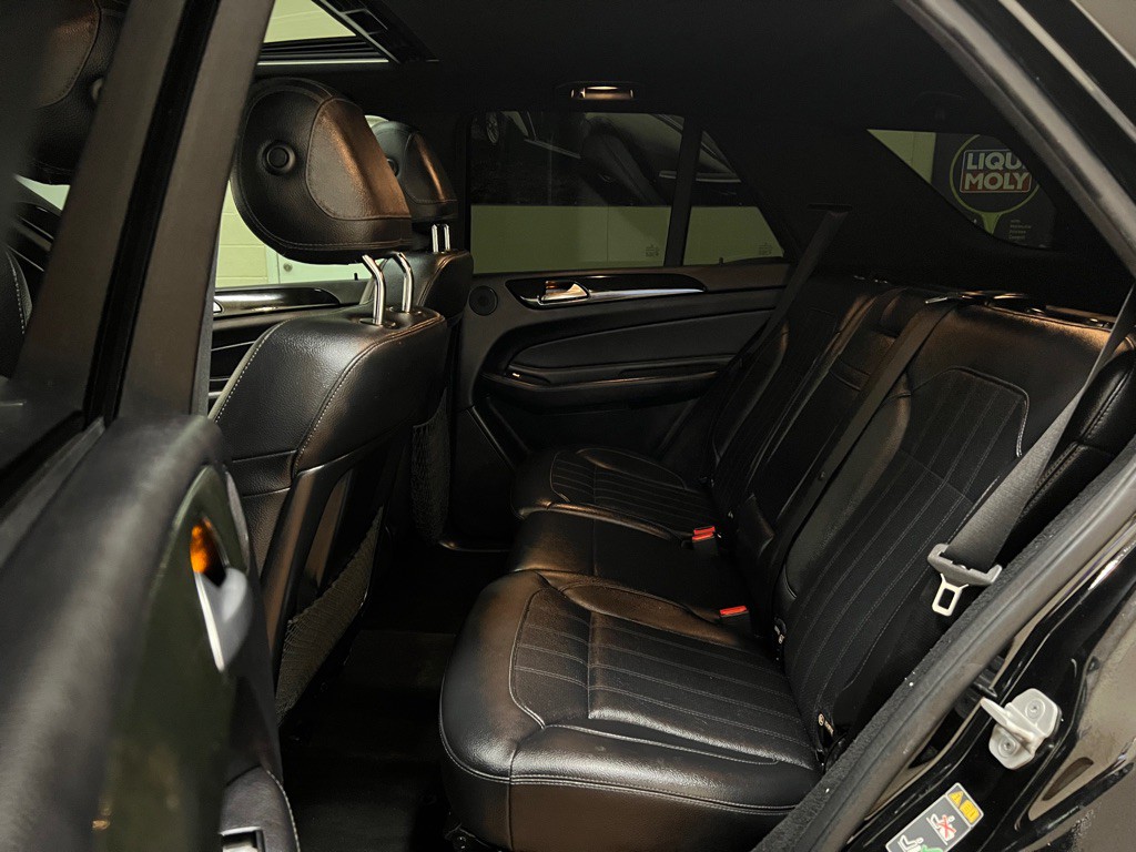 2016 Mercedes-Benz GLE-Class Image 18