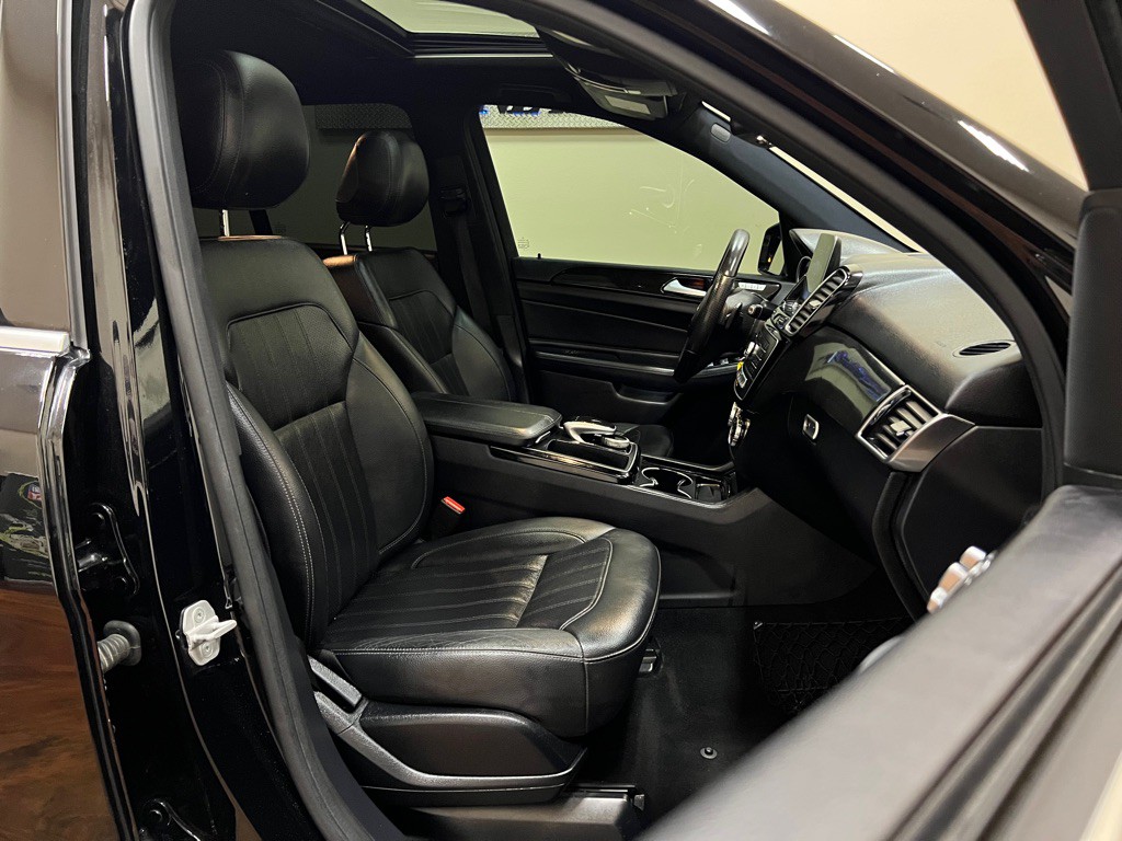 2016 Mercedes-Benz GLE-Class Image 24