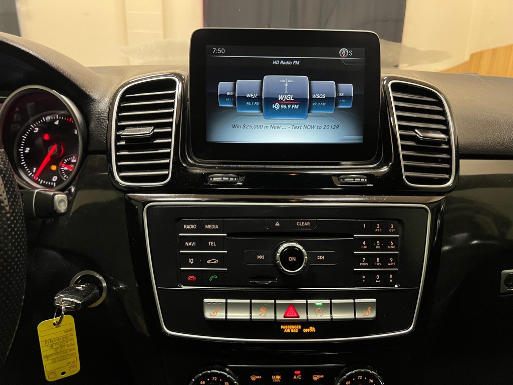2016 Mercedes-Benz GLE-Class Image 32