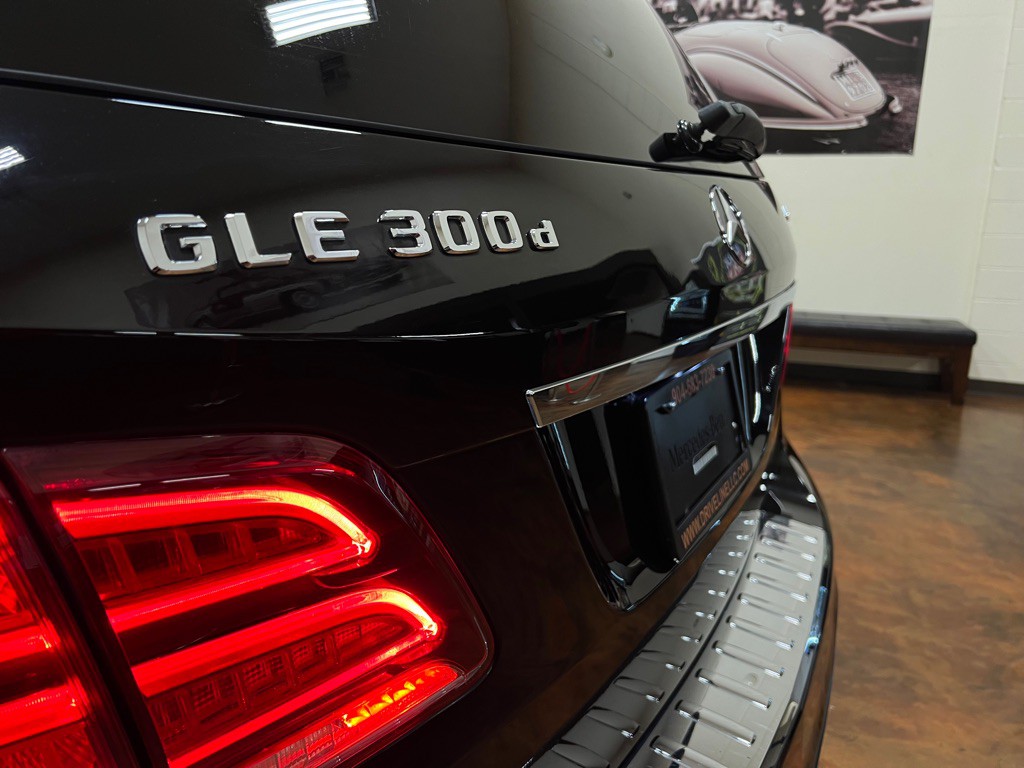 2016 Mercedes-Benz GLE-Class Image 47