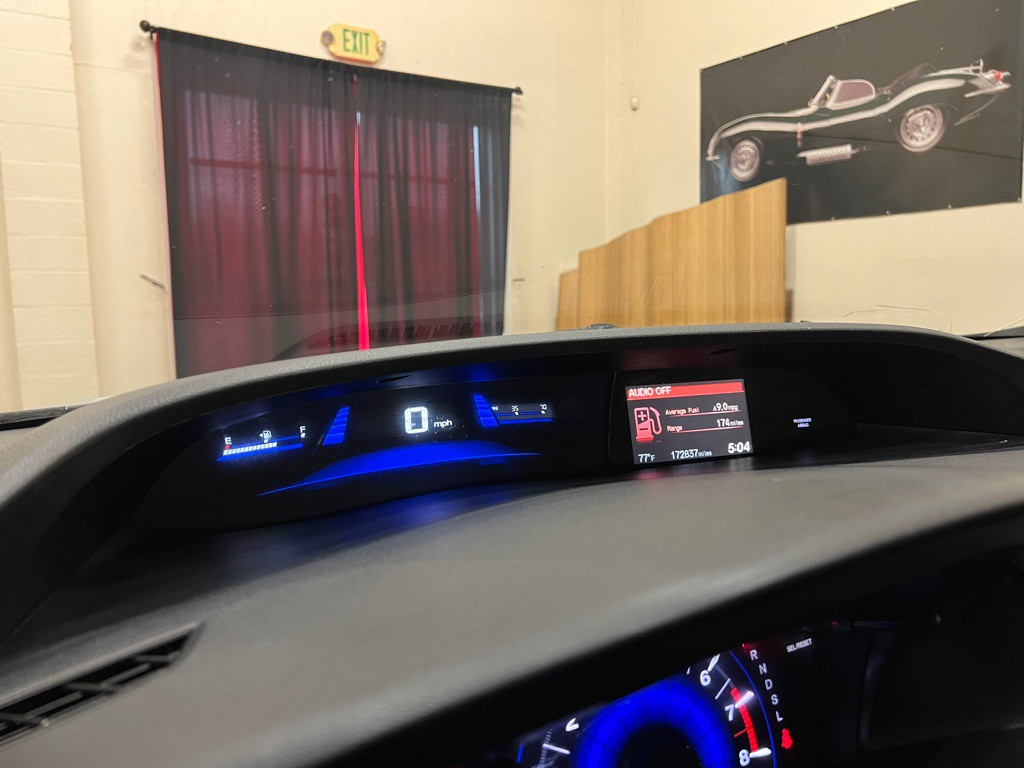 2014 Honda Civic Image 30