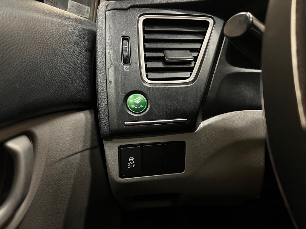 2014 Honda Civic Image 36