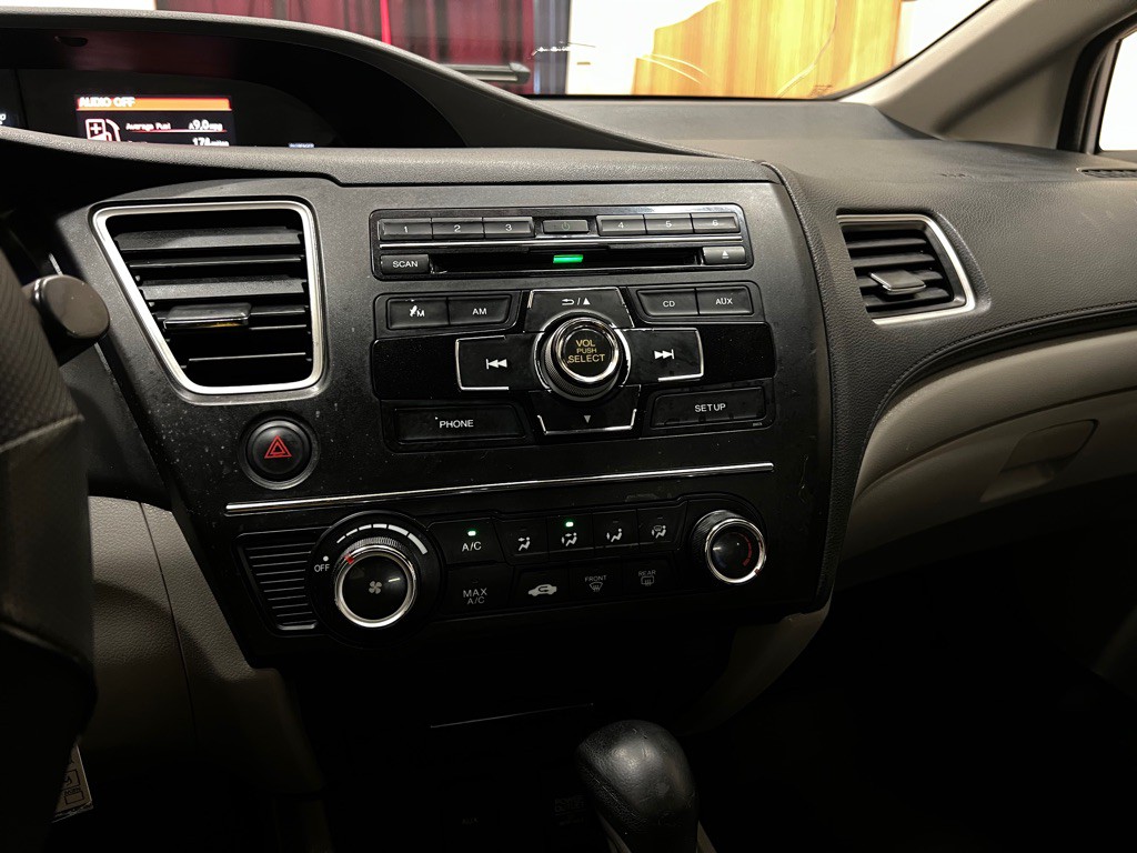 2014 Honda Civic Image 40