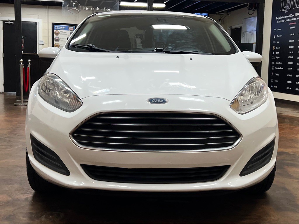 2017 Ford Fiesta Image 4