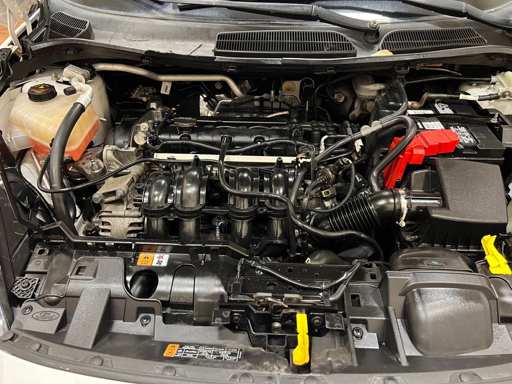 2017 Ford Fiesta Image 48