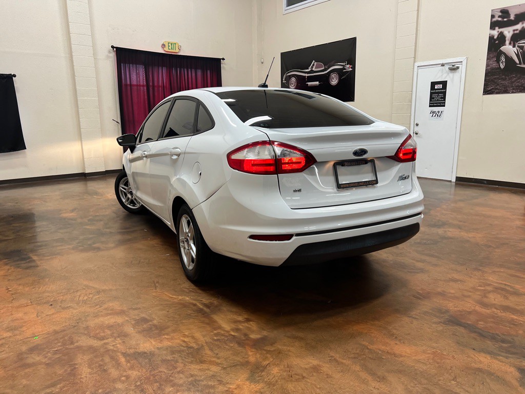 2017 Ford Fiesta Image 51