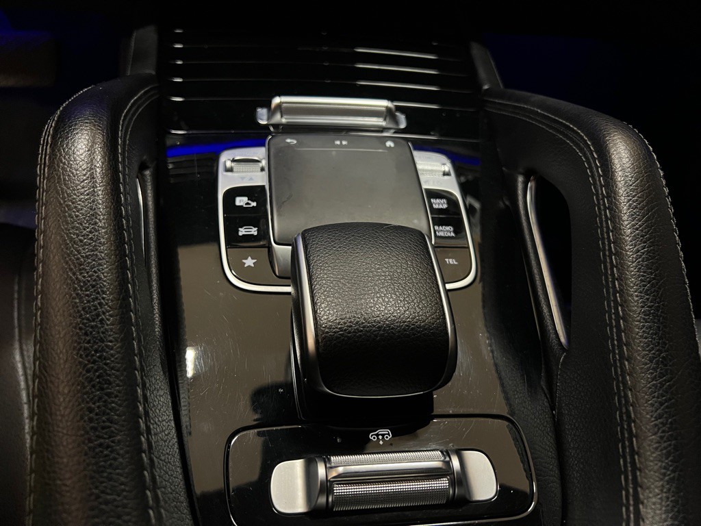 2020 Mercedes-Benz GLS-Class Image 42
