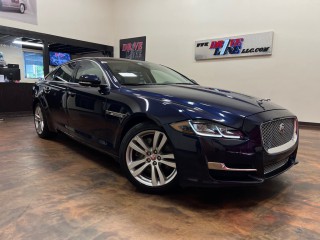 Image for 2016 Jaguar XJ Portfolio ID: 7700798