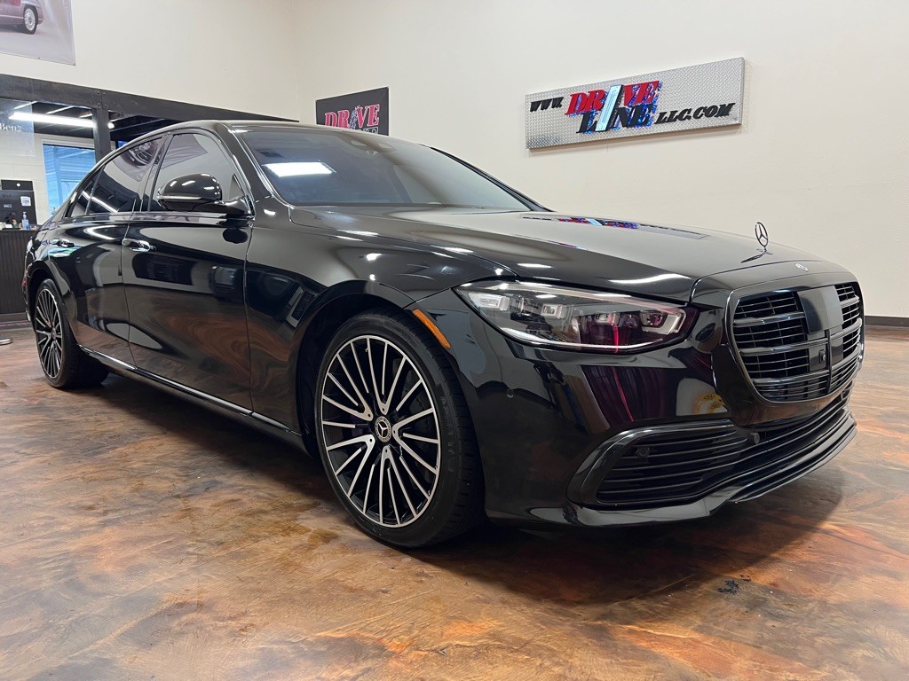 2022 Mercedes-Benz S-Class Image 3