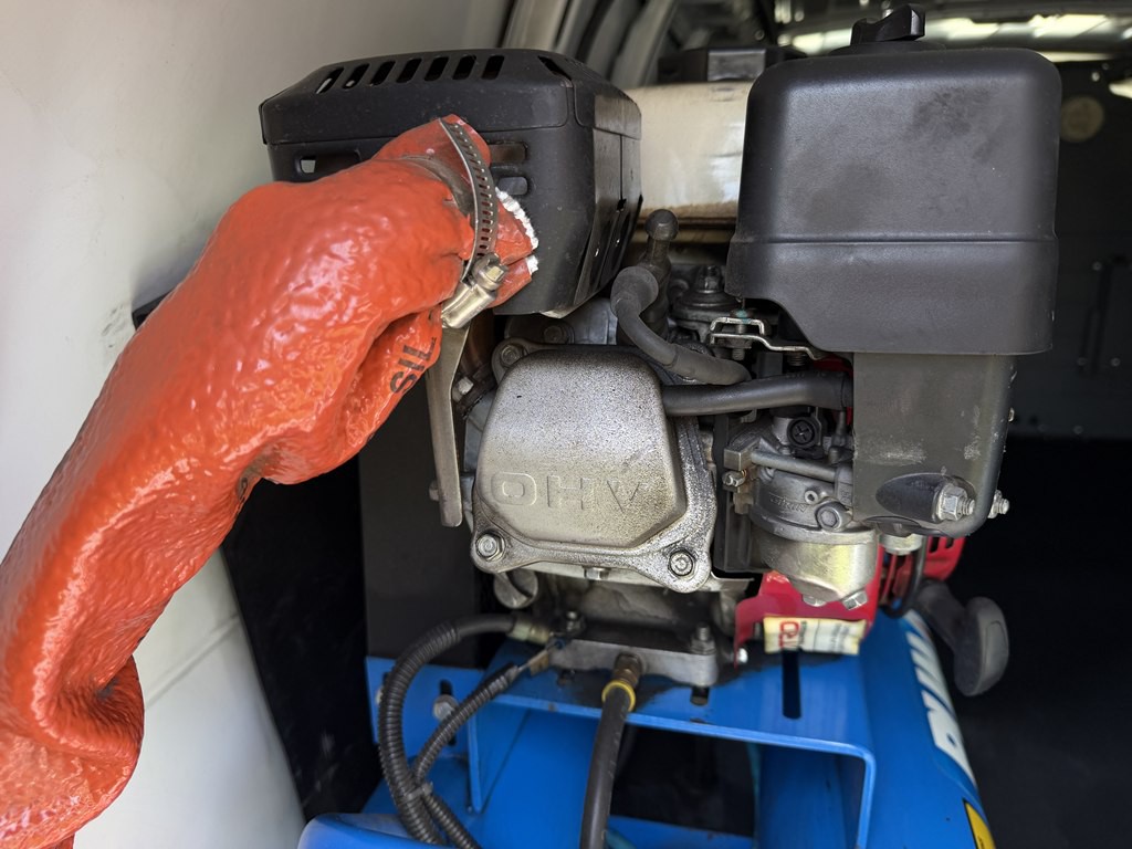 2018 Chevrolet Express Image 8