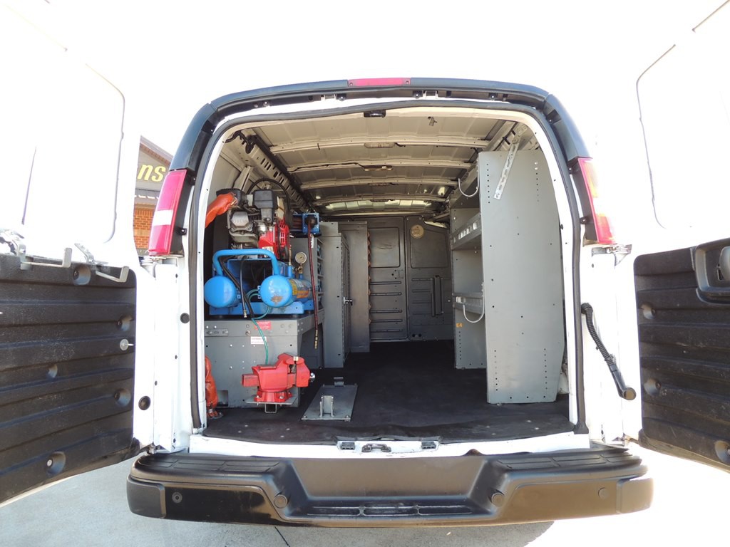 2018 Chevrolet Express Image 11