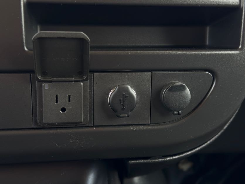 2018 Chevrolet Express Image 37