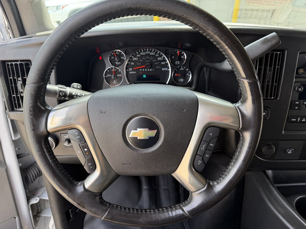 2019 Chevrolet Express Image 33