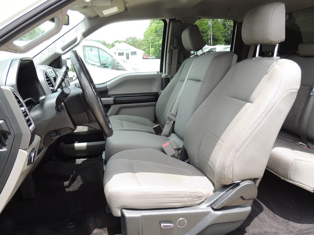 2015 Ford F-150 Image 17