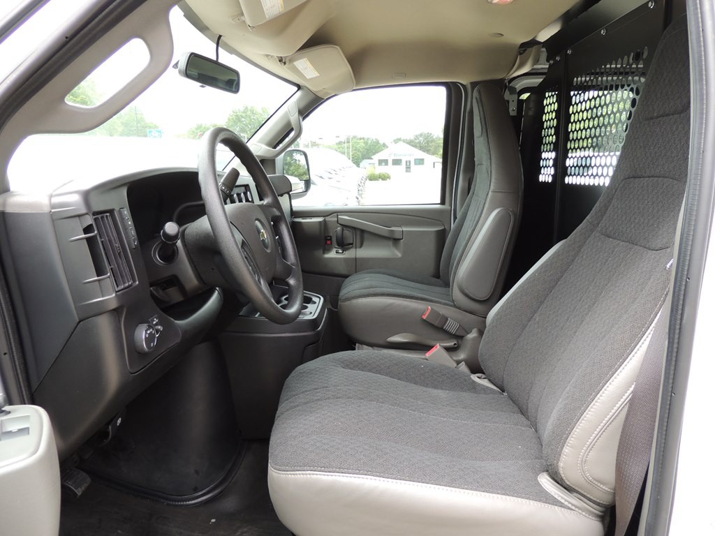2023 Chevrolet Express Image 11
