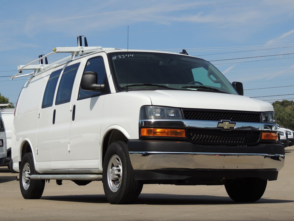 2024 Chevrolet Express Image 1