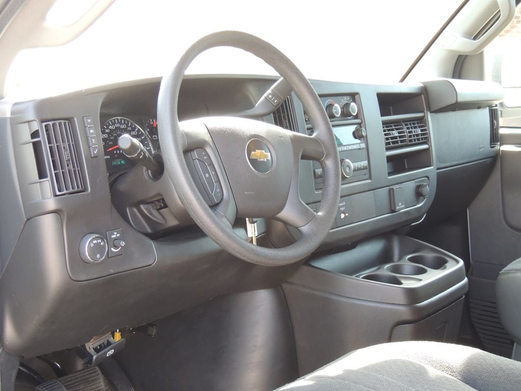 2024 Chevrolet Express Image 15
