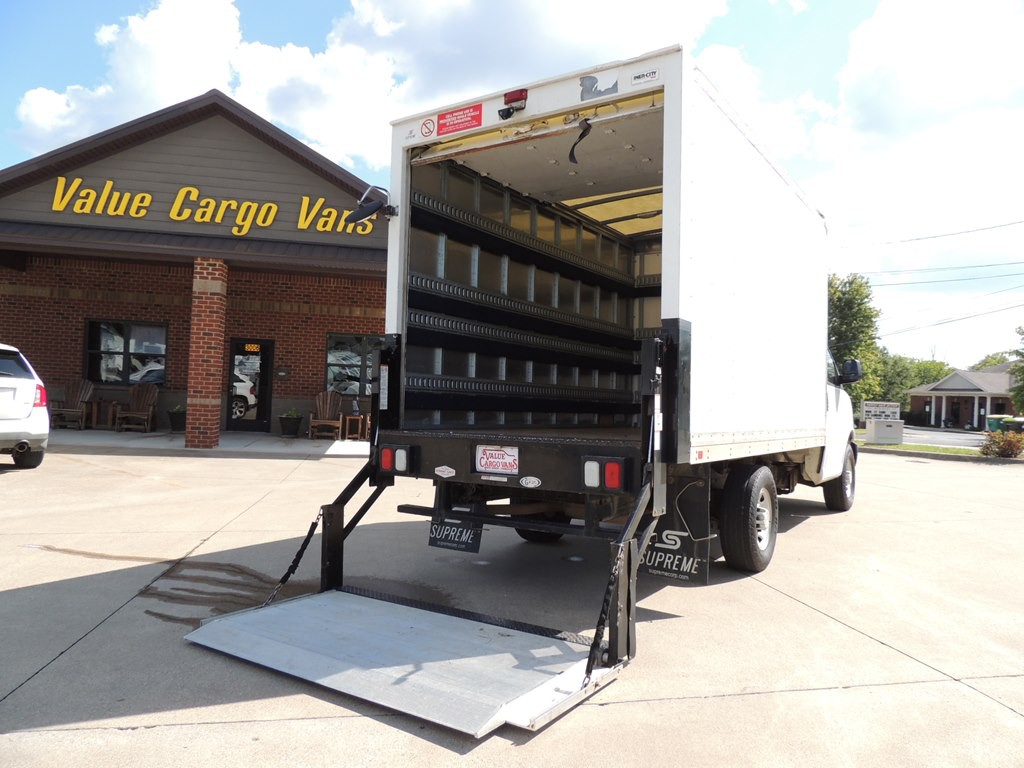 2019 Chevrolet Express Image 6