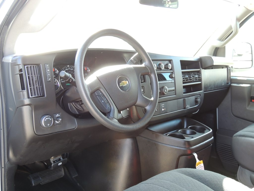 2024 Chevrolet Express Image 17