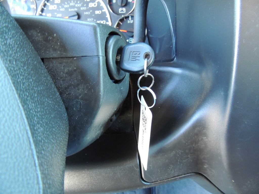 2024 Chevrolet Express Image 19