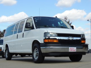Image for 2017 Chevrolet Express LT 15 PASSENGER ID: 6968834