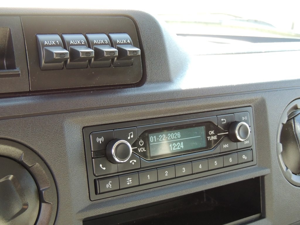 2023 Ford Econoline Image 20