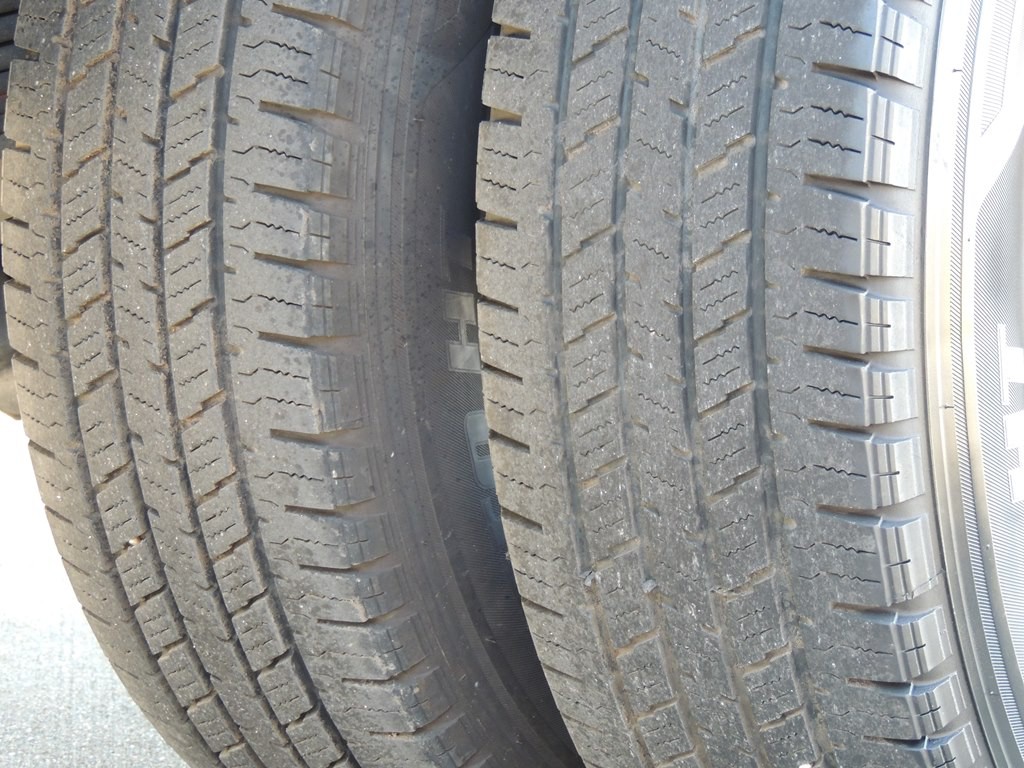 2023 Ford Econoline Image 25