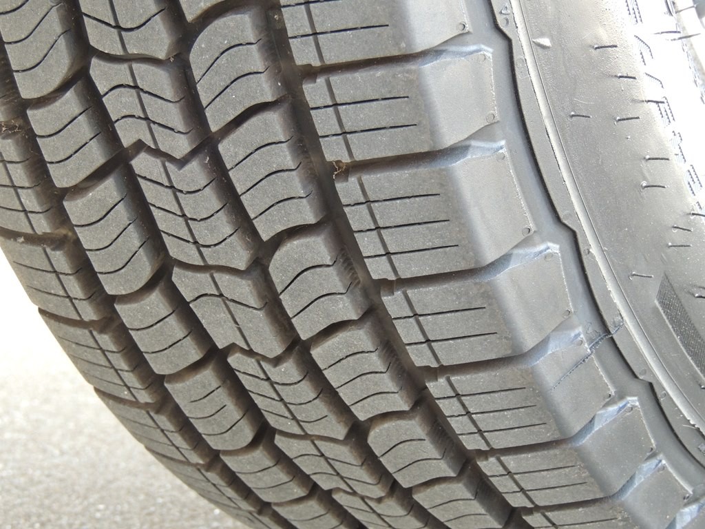 2023 GMC Savana Image 28