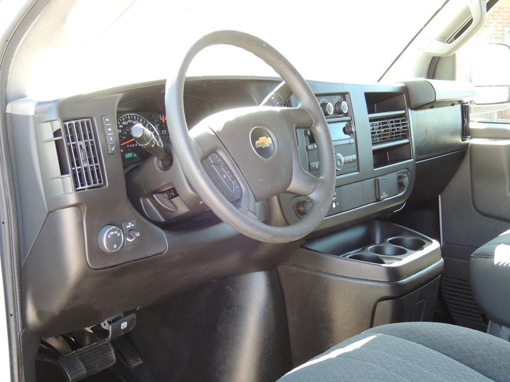 2024 Chevrolet Express Image 18