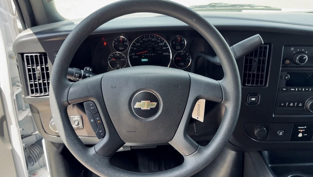 2024 Chevrolet Express Image 4